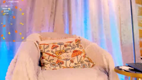 Mathew                        online show from December 15, 1:02 am