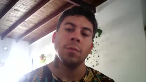 Snapshot of matifolk chatting on October 10, 5:07 pm matifolk online show from October 10, 5:07 pm