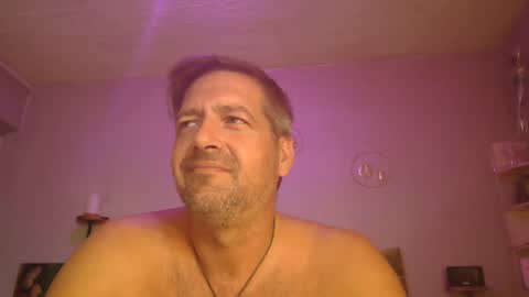 Snapshot of matrike1 chatting on October 15, 3:08 pm matrike1 online show from October 15, 3:08 pm