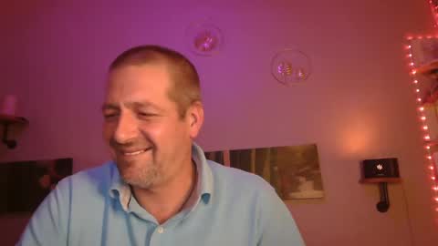 Snapshot of matrike1 chatting on February 14, 7:12 pm matrike1 online show from February 14, 7:12 pm
