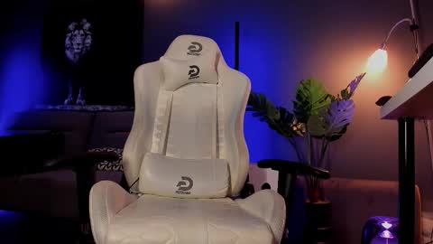 Matt online show from February 18, 7:50 am