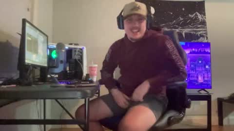 MattDawg13 online show from April 7, 4:45 am