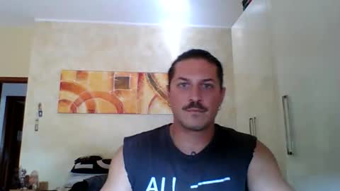 Snapshot of matteushh87 chatting on October 20, 11:47 am matteushh87 online show from October 20, 11:47 am