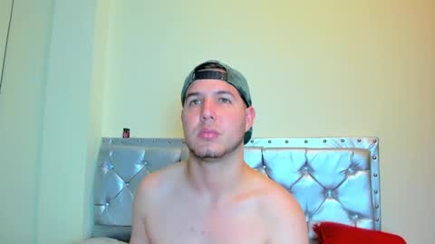 matthewlatinc online show from April 14, 3:00 pm