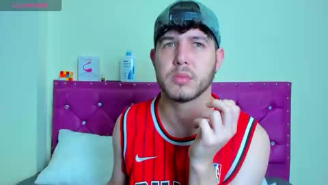 matthewlatinc online show from February 18, 4:48 pm