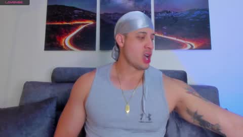 mattsaill_ online show from December 12, 11:40 am