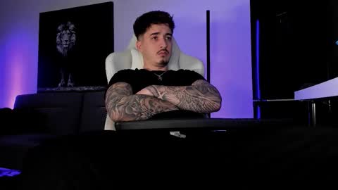 Matt online show from November 10, 9:09 pm