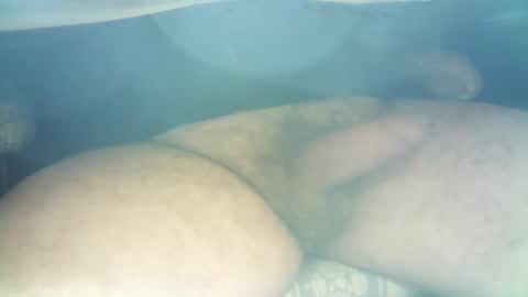 Snapshot of maurit964 chatting on December 22, 1:44 pm maurit964 online show from December 22, 1:44 pm