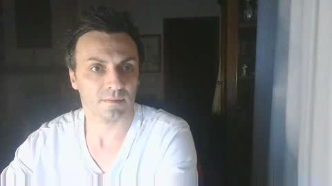 Snapshot of maury311278 chatting on February 21, 10:48 pm Marcellobausola  s k i -p e online show from February 21, 10:48 pm