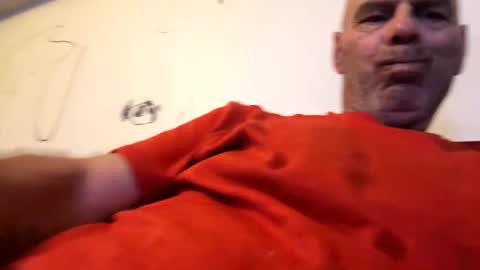 Snapshot of maverick7000 chatting on October 31, 9:01 am maverick7000 online show from October 31, 9:01 am