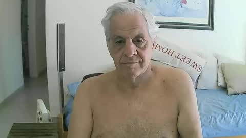 max_2017 online show from December 14, 12:34 pm