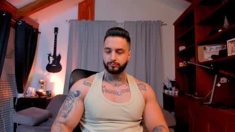 max D. online show from January 17, 12:10 pm