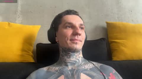    online show from November 6, 6:16 am