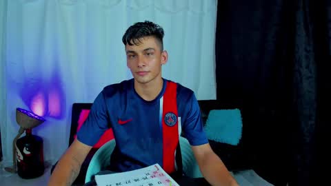 MAX     online show from March 11, 4:51 pm