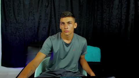 MAX     online show from December 18, 7:47 am