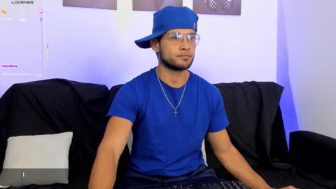 Max Conor online show from March 19, 1:14 pm