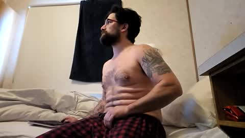 Maxichaud online show from March 14, 2:35 pm