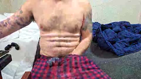 Maxichaud online show from April 3, 2:58 pm