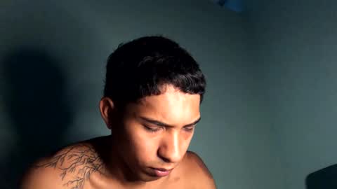 Snapshot of maximo_vega_new chatting on January 23, 5:52 pm Maximo Aron Vega online show from January 23, 5:52 pm