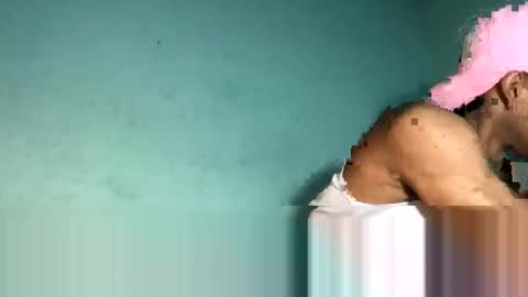 Snapshot of maximo_vega_new chatting on January 27, 1:48 am Maximo Aron Vega online show from January 27, 1:48 am