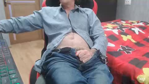 maximus3334 online show from October 30, 11:55 am