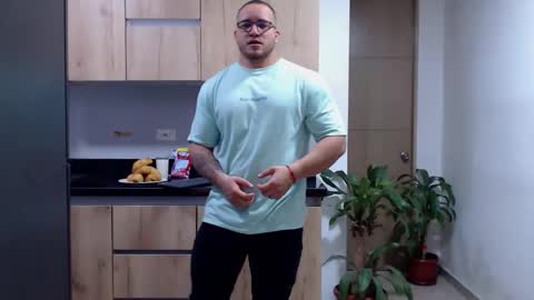 maximus online show from February 4, 3:12 am