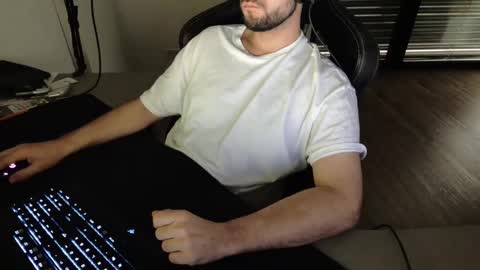 RawMan online show from December 30, 1:36 pm