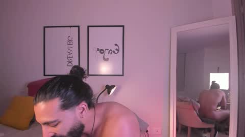 Max online show from January 19, 1:30 am