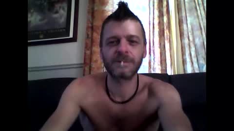Snapshot of maxthewolf chatting on October 6, 7:51 pm MaxTheWolf online show from October 6, 7:51 pm