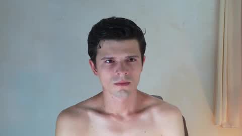 Max online show from March 3, 1:28 am