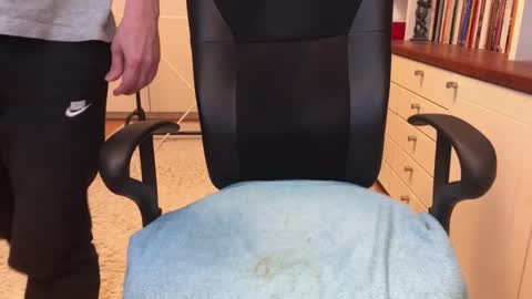 Max online show from January 12, 8:51 am