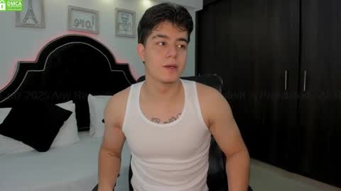 Snapshot of maxxicruz chatting on February 23, 5:36 pm Maxxi online show from February 23, 5:36 pm