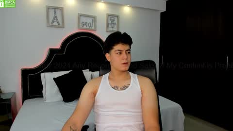 Snapshot of maxxicruz chatting on December 19, 9:06 pm Maxxi online show from December 19, 9:06 pm