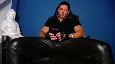 maxxxpowerful online show from November 26, 4:04 am