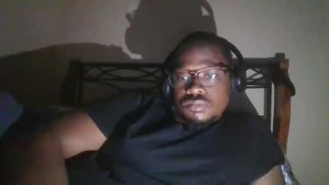 Mark online show from April 18, 4:25 am