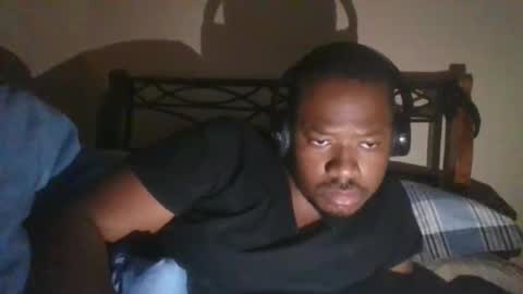 Mark online show from April 8, 9:19 am