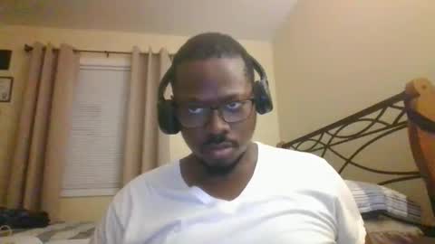 Mark online show from April 15, 2:33 am