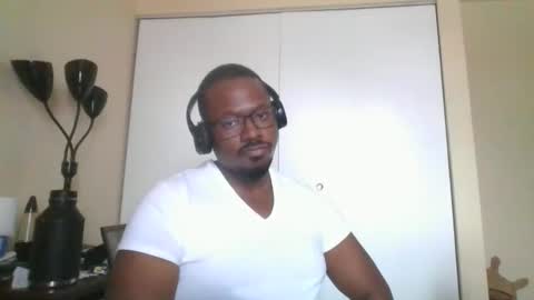 Mark online show from March 22, 7:41 pm