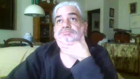 Manu online show from January 18, 9:13 pm