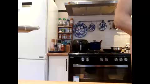 mccock16cm online show from January 25, 12:26 pm