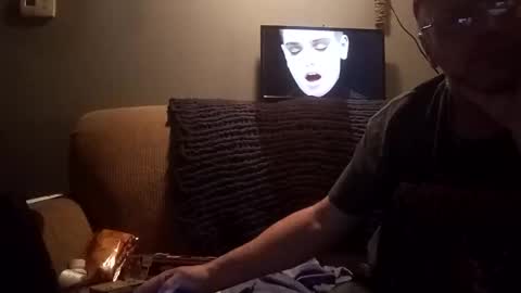 Snapshot of mcfly1973 chatting on March 10, 9:01 am mcfly1973 online show from March 10, 9:01 am