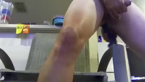 meaderd740870 online show from October 12, 4:17 am