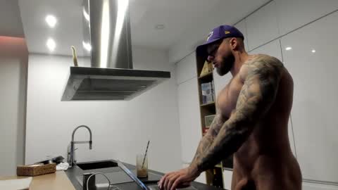 Alpha Male online show from January 18, 2:23 pm