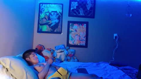 Snapshot of meekthetwink181 chatting on October 7, 9:19 pm MeekTheTwink18 online show from October 7, 9:19 pm