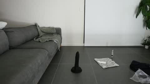 melcax online show from February 15, 11:39 am