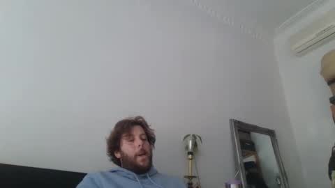 memo20cm online show from December 10, 11:32 am