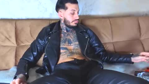 Fallow my ONLYFANS for xxx daily online show from April 4, 12:24 pm