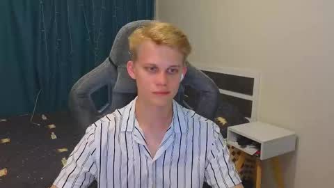 Mickey online show from October 7, 4:11 pm