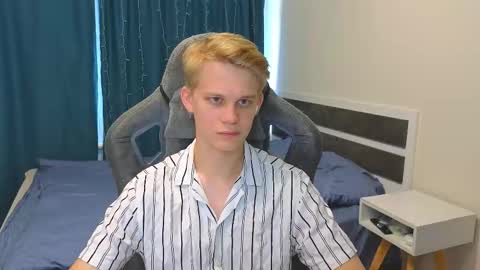 Mickey online show from October 18, 8:52 am