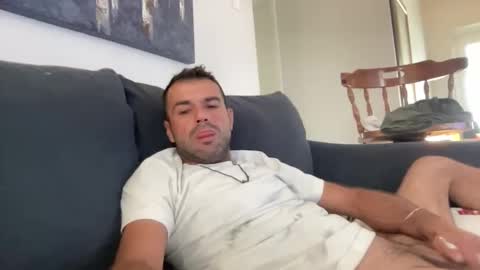 Mercedes190d online show from March 18, 3:15 pm